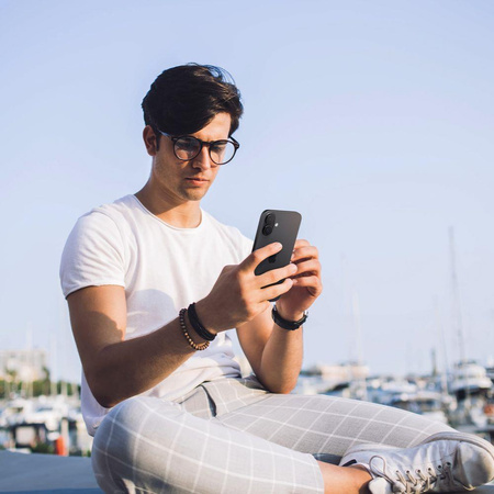 OSŁONA APARATU SPIGEN OPTIK PRO GLAS.TR ”EZ FIT” CAMERA PROTECTOR 2-PACK IPHONE 16 / 16 PLUS / 17 BLACK